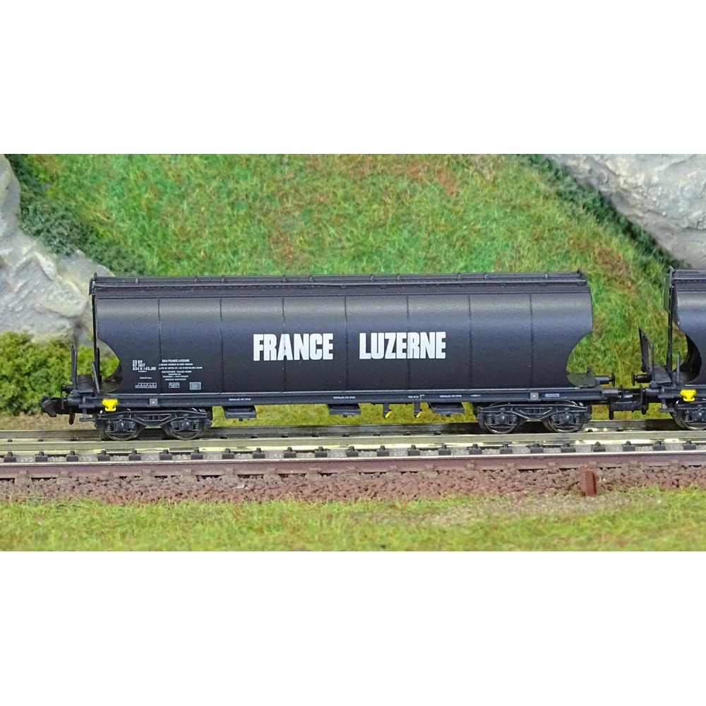 Set de 2 wagons trémies à bogies parois rondes transport céréales