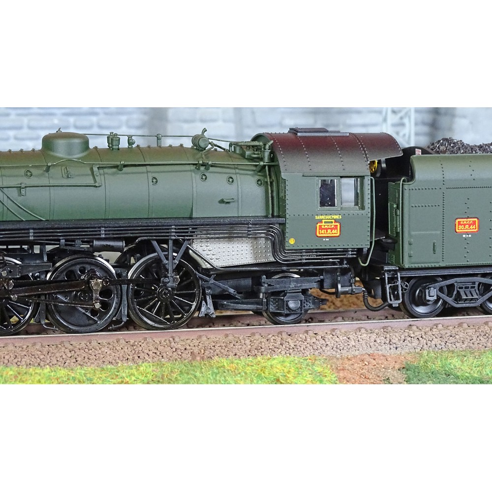 Locomotive Vapeur R Tender Charbon Livr E Vert Et Noir