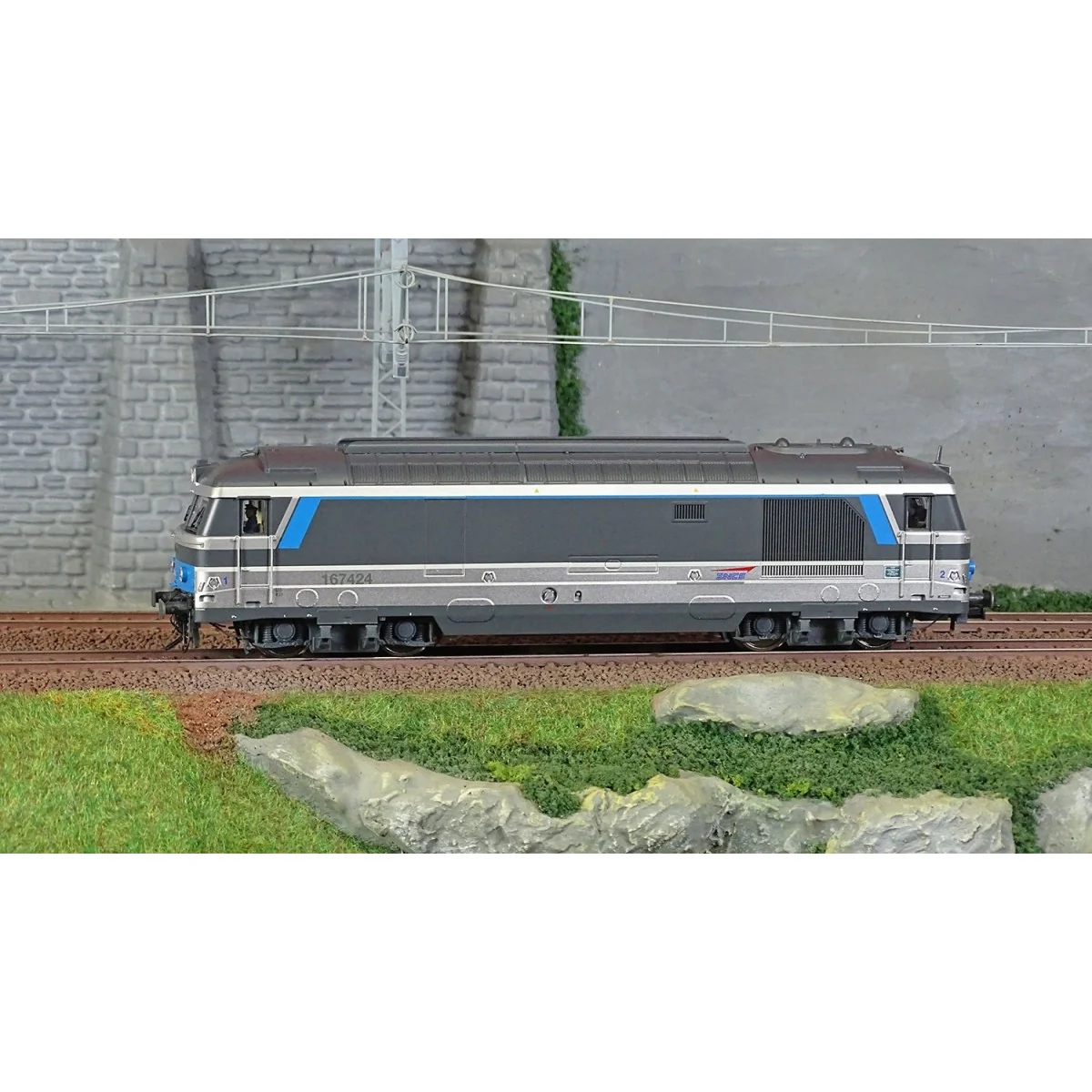 Jouef HJ2447 Locomotive diesel BB 167424, SNCF, livrée Multiservice, logo casquette Jouef HJ2447 - 2