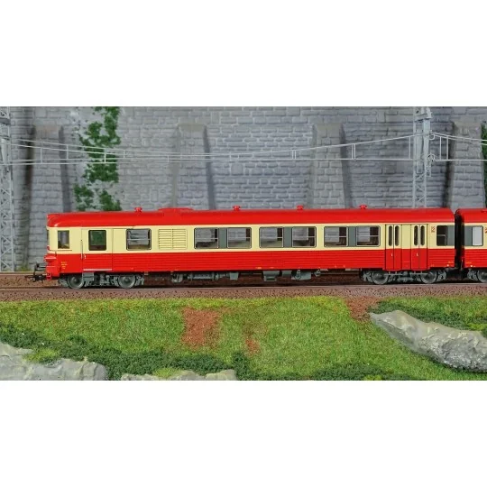 HJ2614-Jouef HJ2614 EAD X 4317 railcar + XR 8517 trailer, SNCF, red/beige livery