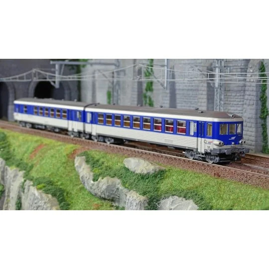 HJ2615-Jouef HJ2615 EAD XBD 4717 railcar + XRABx 8714 trailer, SNCF, silver/blue livery, Casquette logo