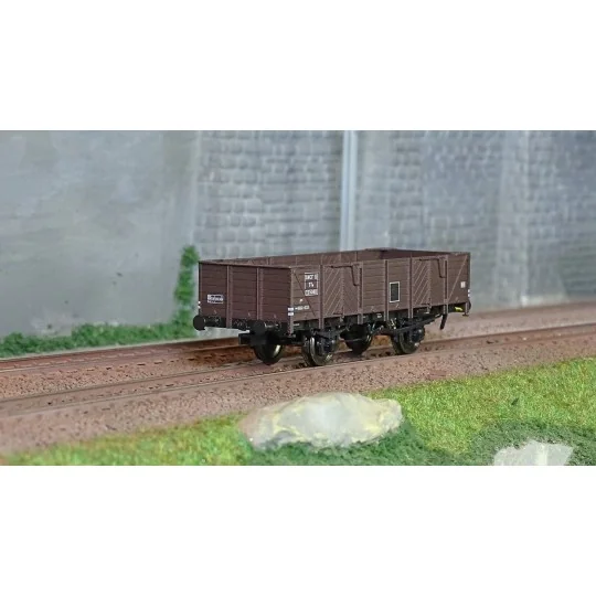 WB-818-Ree Modeles WB818 Wagon Tombereau ex-PLM, SNCF, 4 portes, bois brun wagon 540