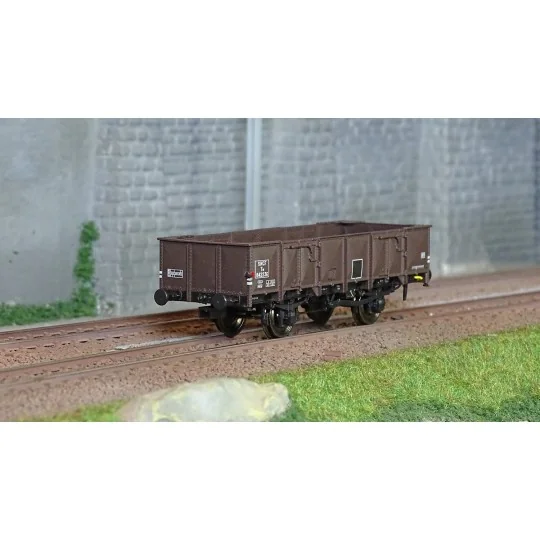 WB-821-Ree Modeles WB821 Dump Wagon ex-PLM, SNCF, 4 doors, brown sheet metal wagon 540