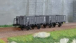 Ree Modeles WB828 Set of 2 OCEM 19 tipper wagons, grey, sheet metal...