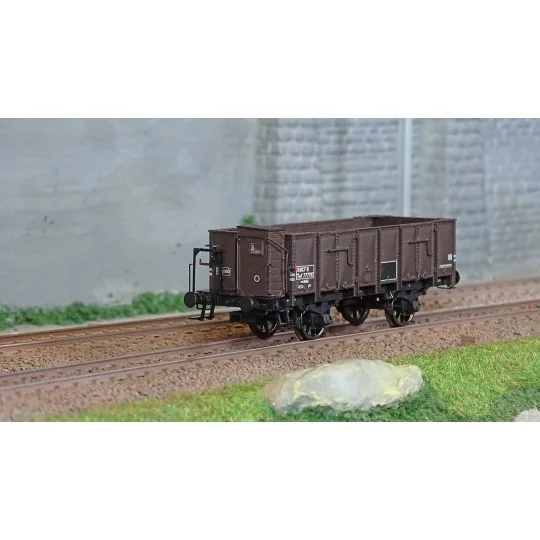 WB-831-Ree Modeles WB831 Wagon Tombereau OCEM 19, brun, tôlé avec guérite, SNCF