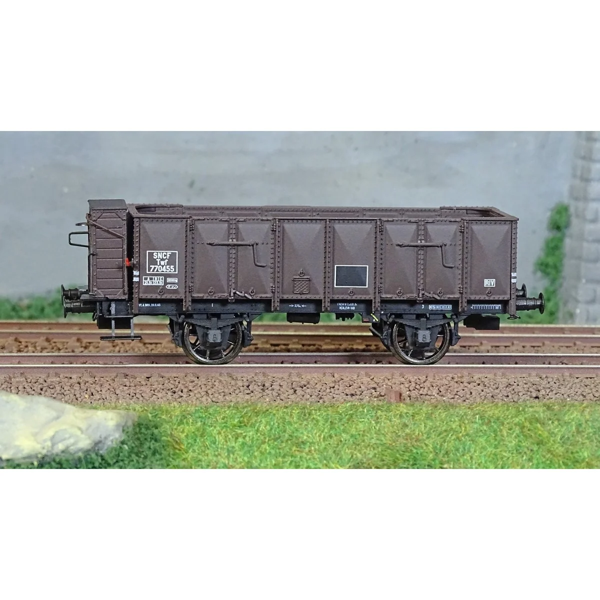 Ree Modeles WB834 OCEM 19 Tipper Wagon, brown, sheet metal with gua...