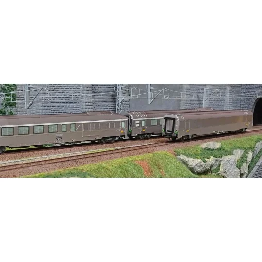 HJ4178-Jouef HJ4178 Set of 3 passenger cars "Train Expo", SNCF, 1/2 set