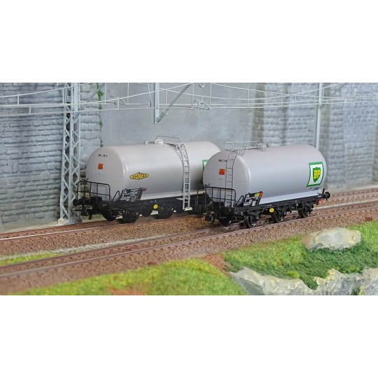 HJ6247-Jouef HJ6247 Set of 2 three-axle tank wagons, BP, SNCF