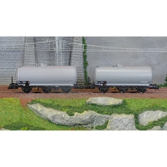 Jouef HJ6248 Set of 2 three-axle tank wagons, Europ Rail SGMF / Bru... HJ6248-Jouef HJ6248 Set of 2 three-axle tank wagons, Europ Rail SGMF / Bruyere et Eberlet, SNCF