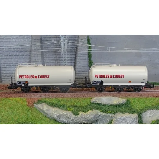 HJ6249-Jouef HJ6249 Set of 2 three-axle tank wagons, Petroles de L'Ouest, SNCF