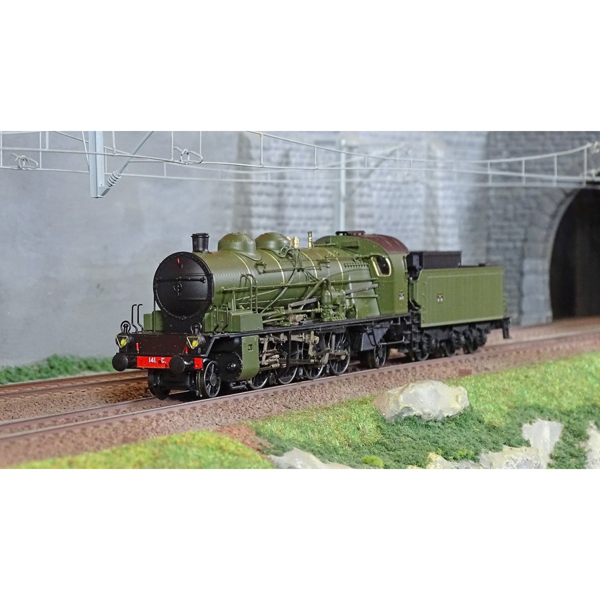 Ree Modeles MB157 Steam Locomotive 141 C 331, PLM, PLM Green - MB-157