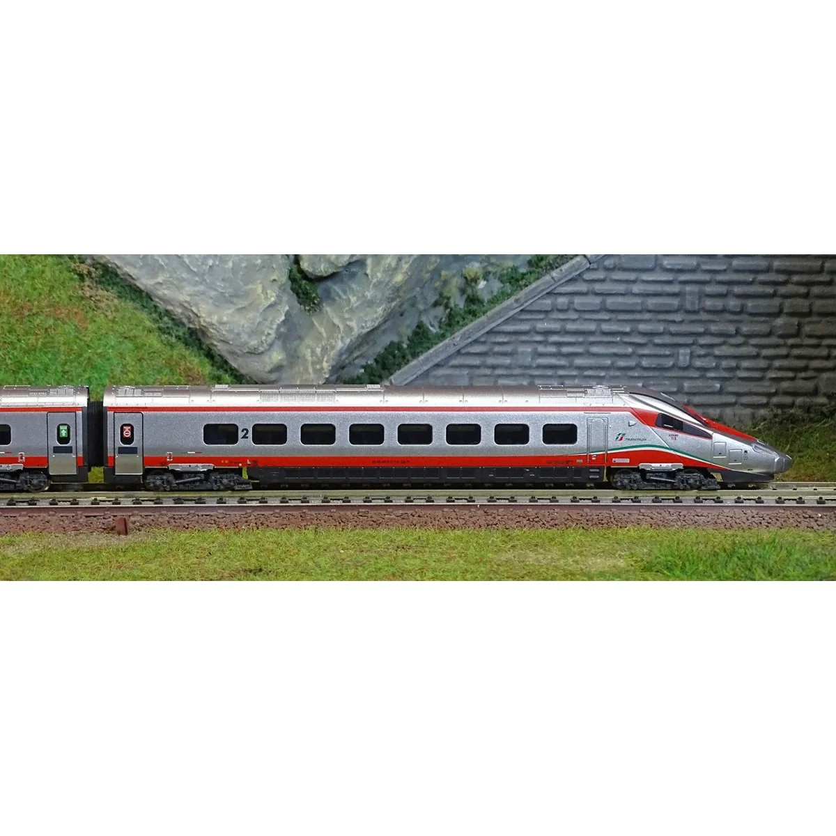 Arnold HN2577 TGV railcar 4 elements ETR 610, FS, Frecciargento, EC...