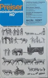 Preiser 16327 figures, groups of country folk and horse-drawn carri...