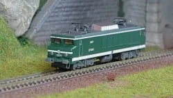 Arnold HN2587 Locomotive électrique CC 6541 Maurienne, SNCF, livrée Verte, échelle N Arnold HN2587 - 1