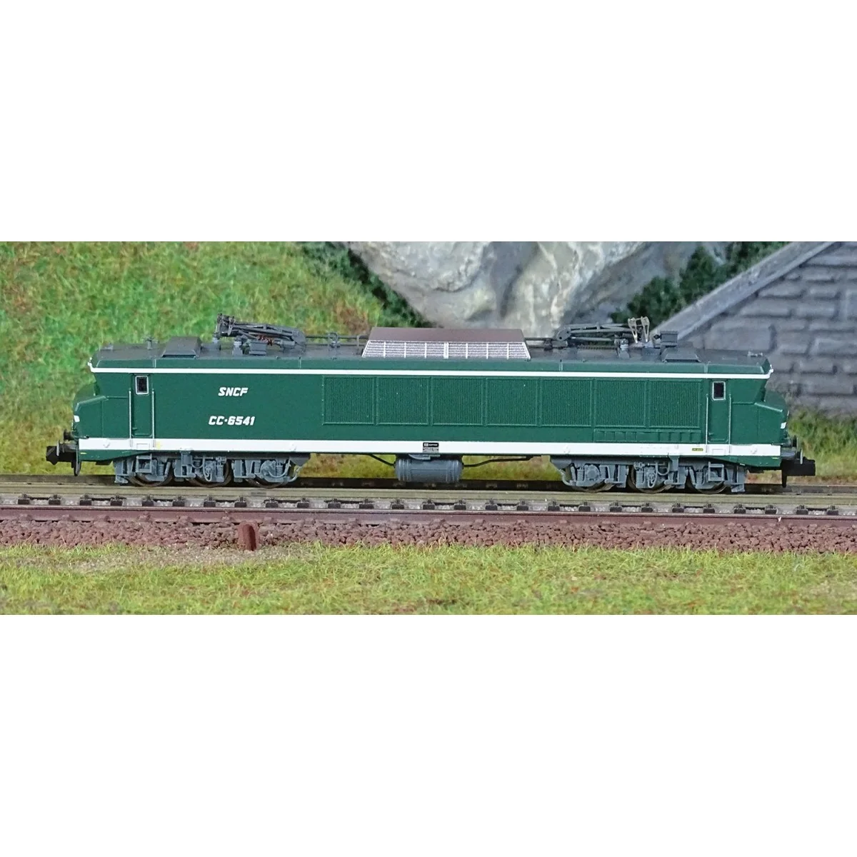 Arnold HN2587 CC 6541 Maurienne electric locomotive, SNCF, Green li... Arnold HN2587 CC 6541 Maurienne electric locomotive, SNCF, Green li...