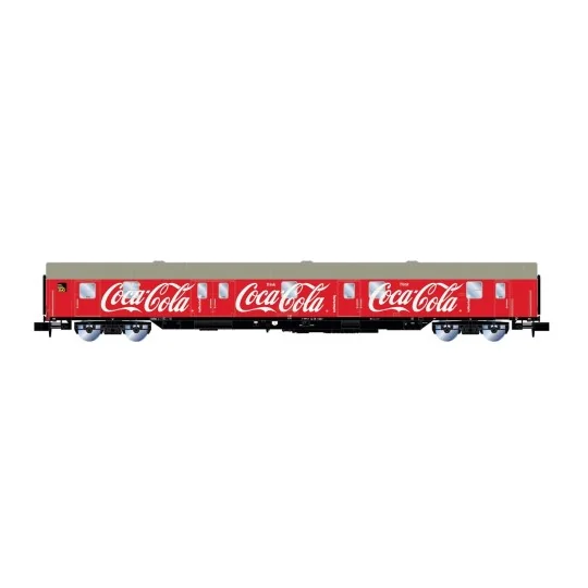 HN4428-Arnold HN4428 Postal Van with bogies, ex Post-mr-a, SVG, Coca-Cola, N scale
