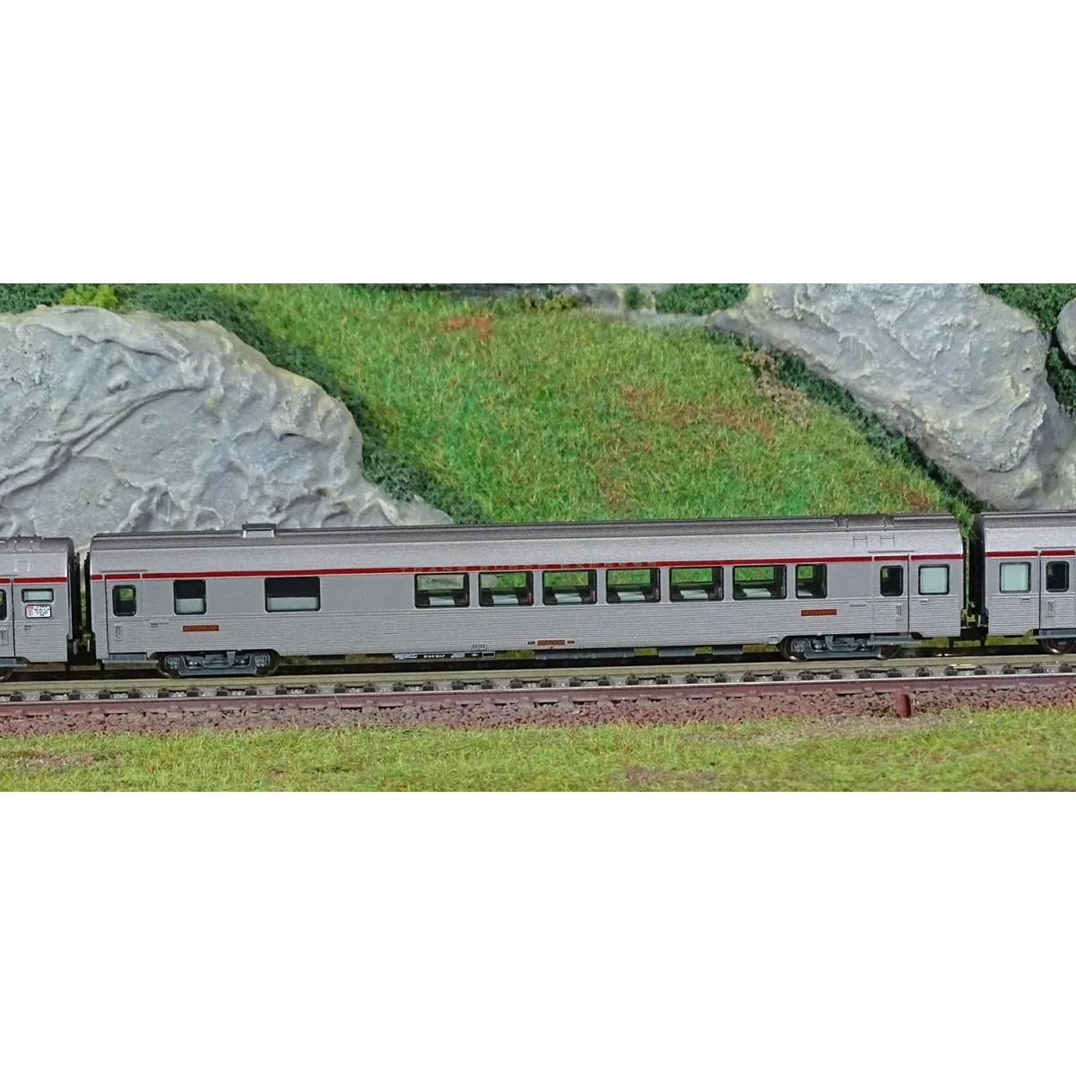 Arnold HN4440 Set de 3 voitures TEE « Cisalpin », Milan - Paris, Vru / A3rtu  / a8u, SNCF, échelle N Arnold HN4440 - 3