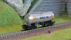 Arnold HN6627 Wagon citerne à bogies type Zacns, WASCOSA, Fuerza Naranja, échelle N Arnold HN6627 - 1