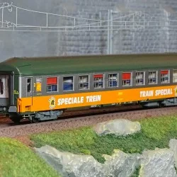 Ree Modeles VB480 Voiture UIC Couchette, SNCF, B9c9x, Train Special FTS, toit haut Ree Modeles VB-480 - 1