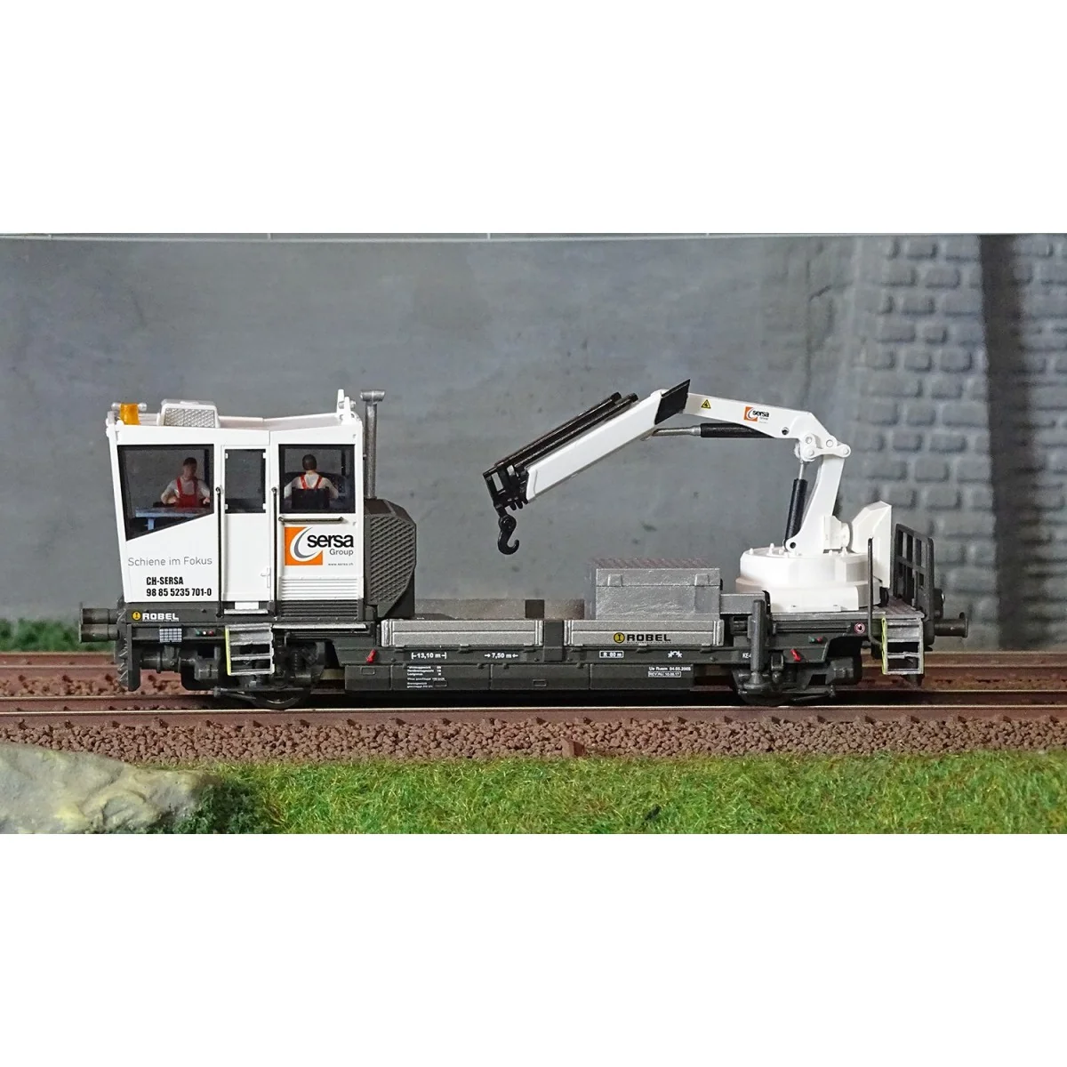 Viessmann 2630 Diesel Railcar, Robel 54.22, SERSA, with motorized c...