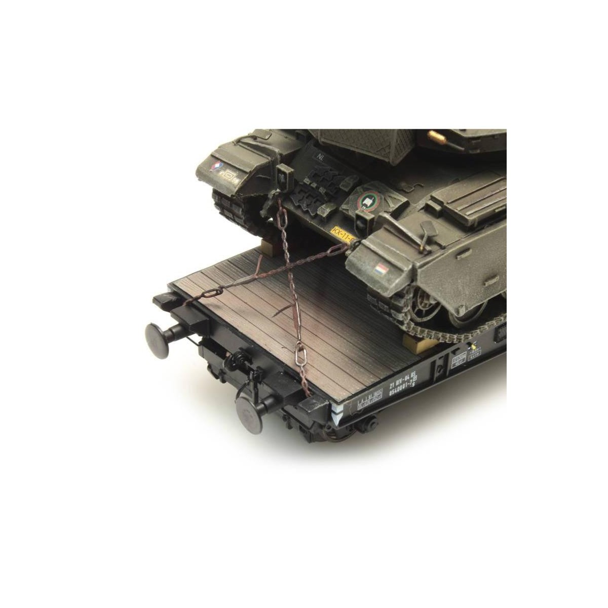 Artitec 387.300 Chocks, lashing chains for tank transporter wagon -...