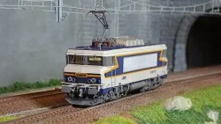 LS Models 10488 Locomotive électrique BB 10004, SNCF, Gris Argent /Bleu TEN/Chamois 432, Strasbourg Ls models Lsm_10488 - 1