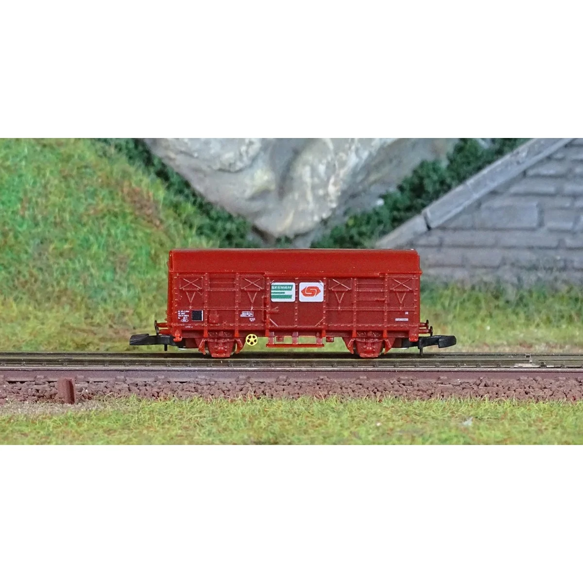 Azar W02-SN Covered Wagon G4, SNCF, Brown, SERNAM, Z scale Azar W02-SN Covered Wagon G4, SNCF, Brown, SERNAM, Z scale