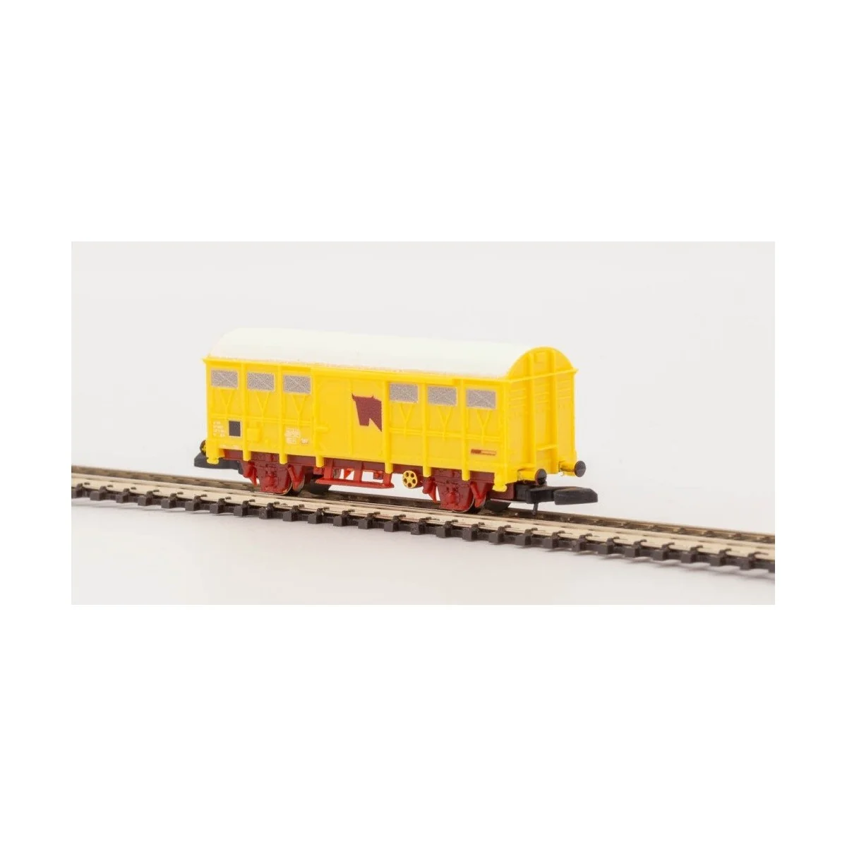 Azar W02-VA Covered Wagon G4, SNCF, Yellow, Cattle Transport, Z Sca...