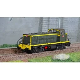 R37 HO41037 SNCF BB 63138 diesel locomotive, green livery with yell...