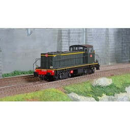 R37 HO41101DS 040 DE 503 diesel locomotive, SNCF, green livery with...