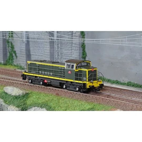 R37_HO41105-R37 HO41105 Locomotive diesel 040 DE 785, SNCF, livrée verte et bandes jaunes, dépôt Montargis