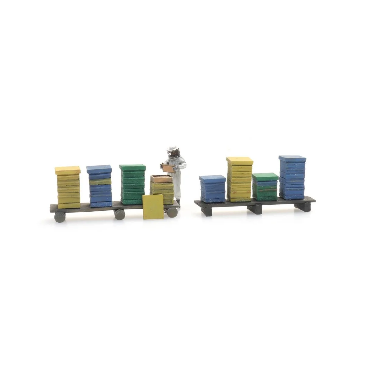 Artitec 387.477 Ruches et apiculteur Artitec Arti_387.477 - 2 Artitec 387.477 Ruches et apiculteur Artitec Arti_387.477 - 2