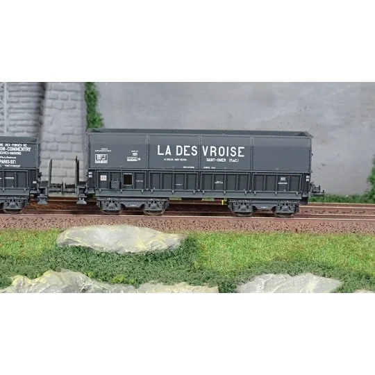 Lsm_31104-LS Models 31104 Set of 2 Hopper Wagons DM + DMH, CHATILLON-COMMENTRY and LA DESVROISE