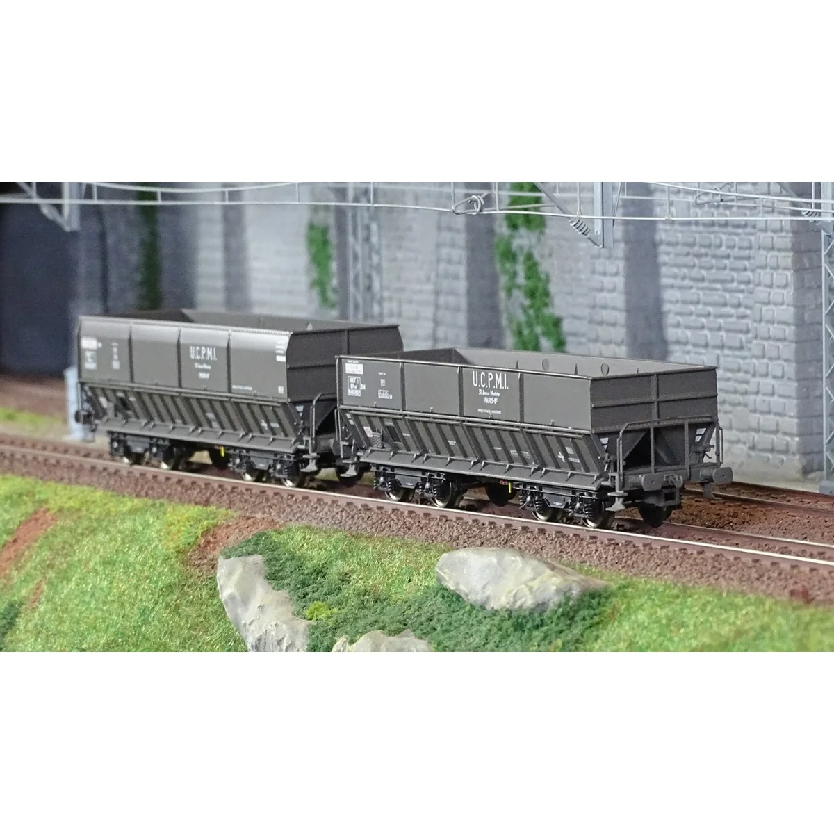 LS Models 31107 Set of 2 Hopper Wagons DM + DMH, UCPMI - Lsm_31107