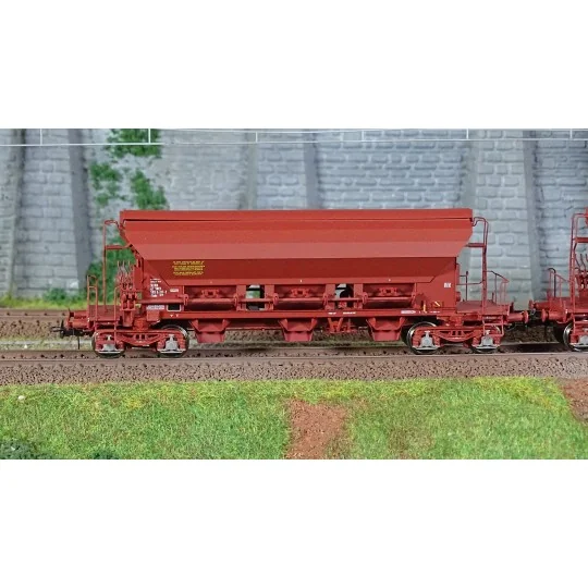 WB-841-Ree models WB841 Set of 3 T8 Tads hopper wagons, SNCF, ep. IV
