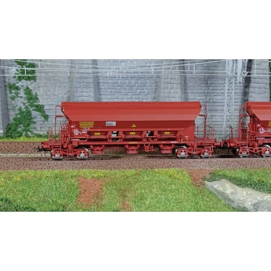 WB-847-Ree models WB847 Set of 3 T8 hopper wagons Tadkks, SNCF, ep. VI