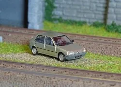 - Ree Modeles - CB-148