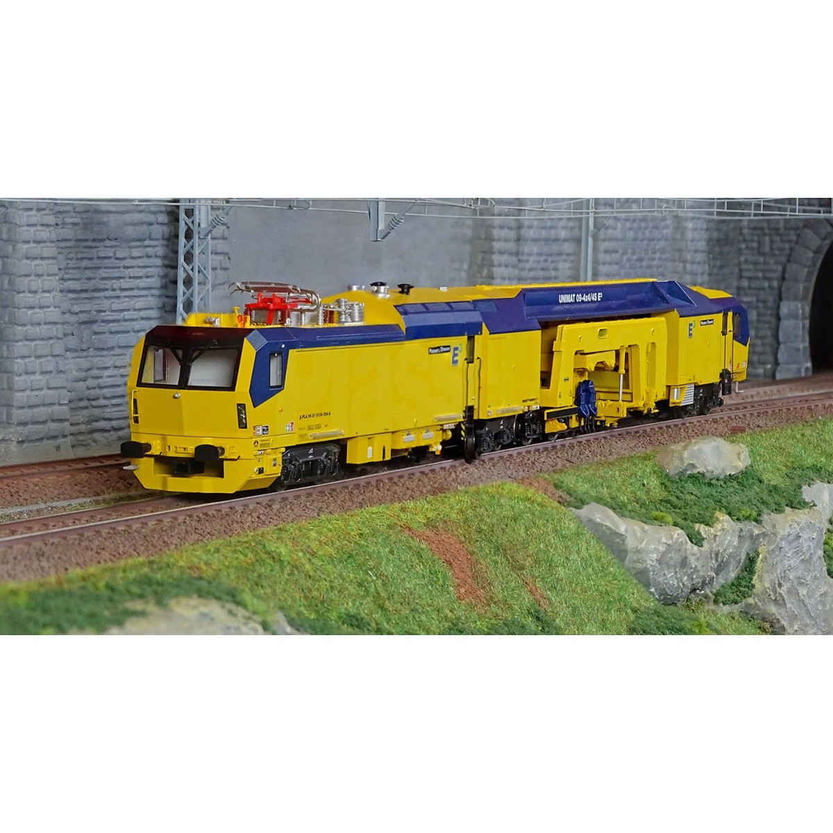 Viessmann 2670 Bourreuse Unimat 09-4x4/4S E3, P & T, digital sonorisée Viessmann Vie_2670 - 1