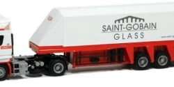 AWM 9068.11 Iveco Highway semi-trailer, Saint Gobain Glass - AWM - ...