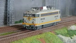 R37 HO41077DS Locomotive électrique BB 8555, SNCF, Gris béton, Villeneuve, digital sonorisée Rail 37 - R37 R37_HO41077DS - 1