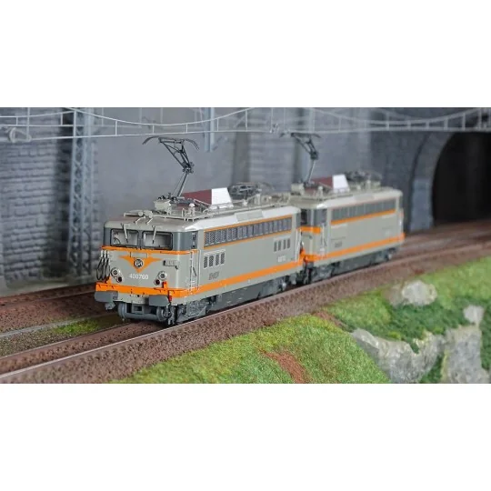 R37_HO41080-R37 HO41080 Couplage locomotives électriques BB 408760 + BB 408784, SNCF, Gris béton, Chambéry