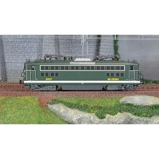 R37_HO41087DS-R37 HO41087DS Electric locomotive BB 25564, SNCF, green, U6 buffers, Achères, digital sound