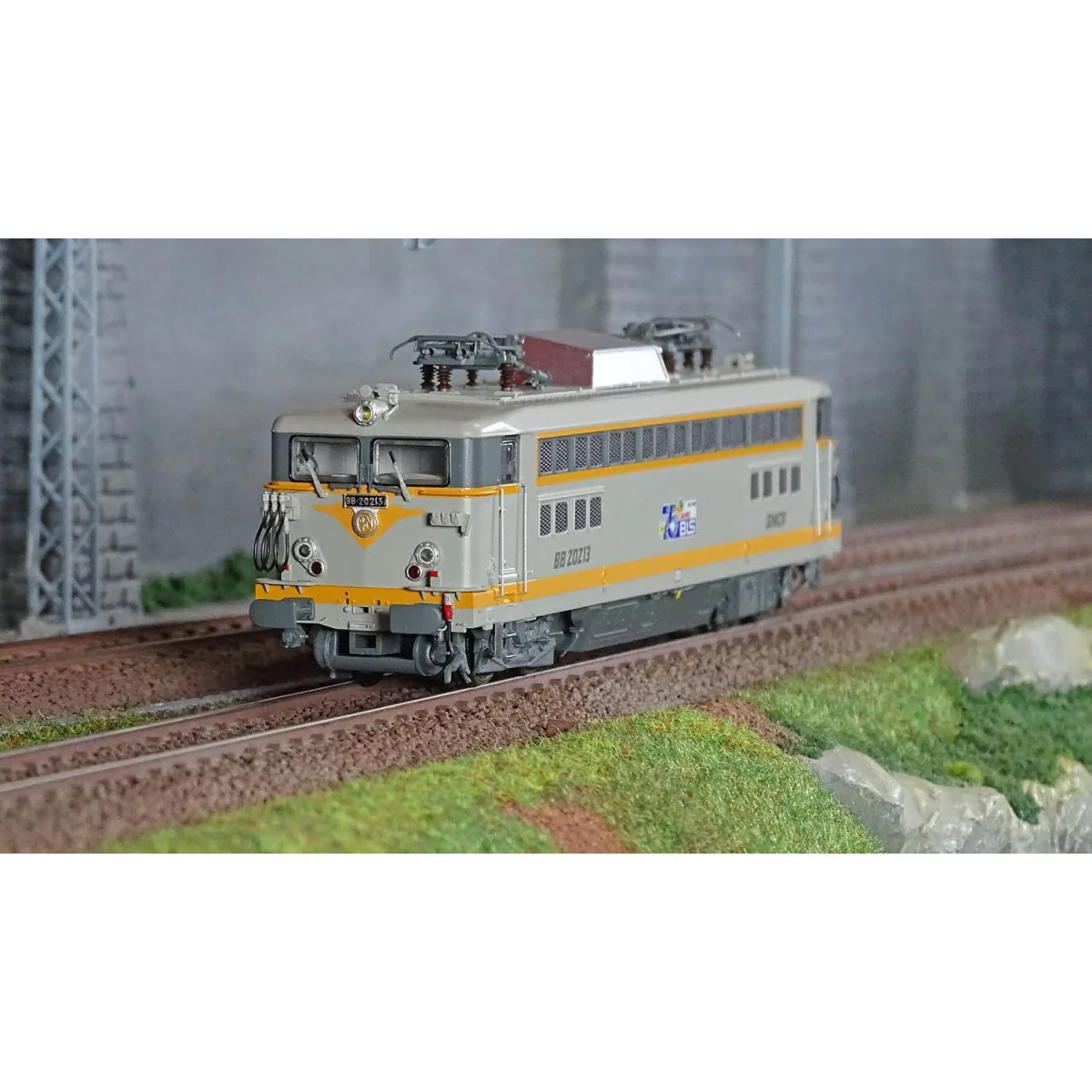R37 HO41089 BB 20213 electric locomotive, SNCF, concrete grey, 75 y...