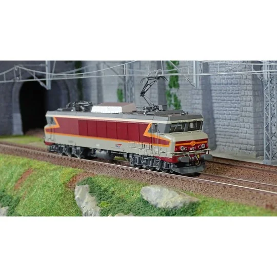 Lsm_10318S-LS Models 10318S CC 6551 Electric Locomotive, Arzens, Casquette logo, Vénissieux, Digital sound