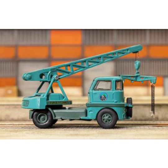 R87_RO1030-Route 87 RO1030 Griffet Crane M2, SNCF two-tone