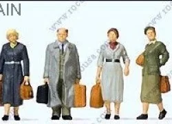 Preiser 10582 Figures, Walking Passengers