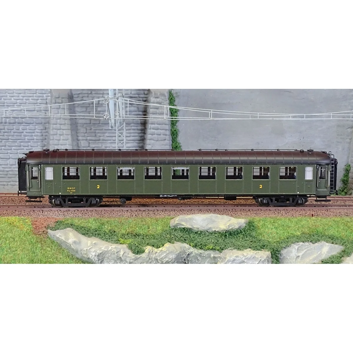 Models Word 40930 OCEM RA coaches, B9 myfi, ex-State, western regio...