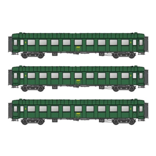 MW_40933-Models World 40933 Set of 3 OCEM RA coaches, B9, green 301, grey chassis, UIC markings, SNCF