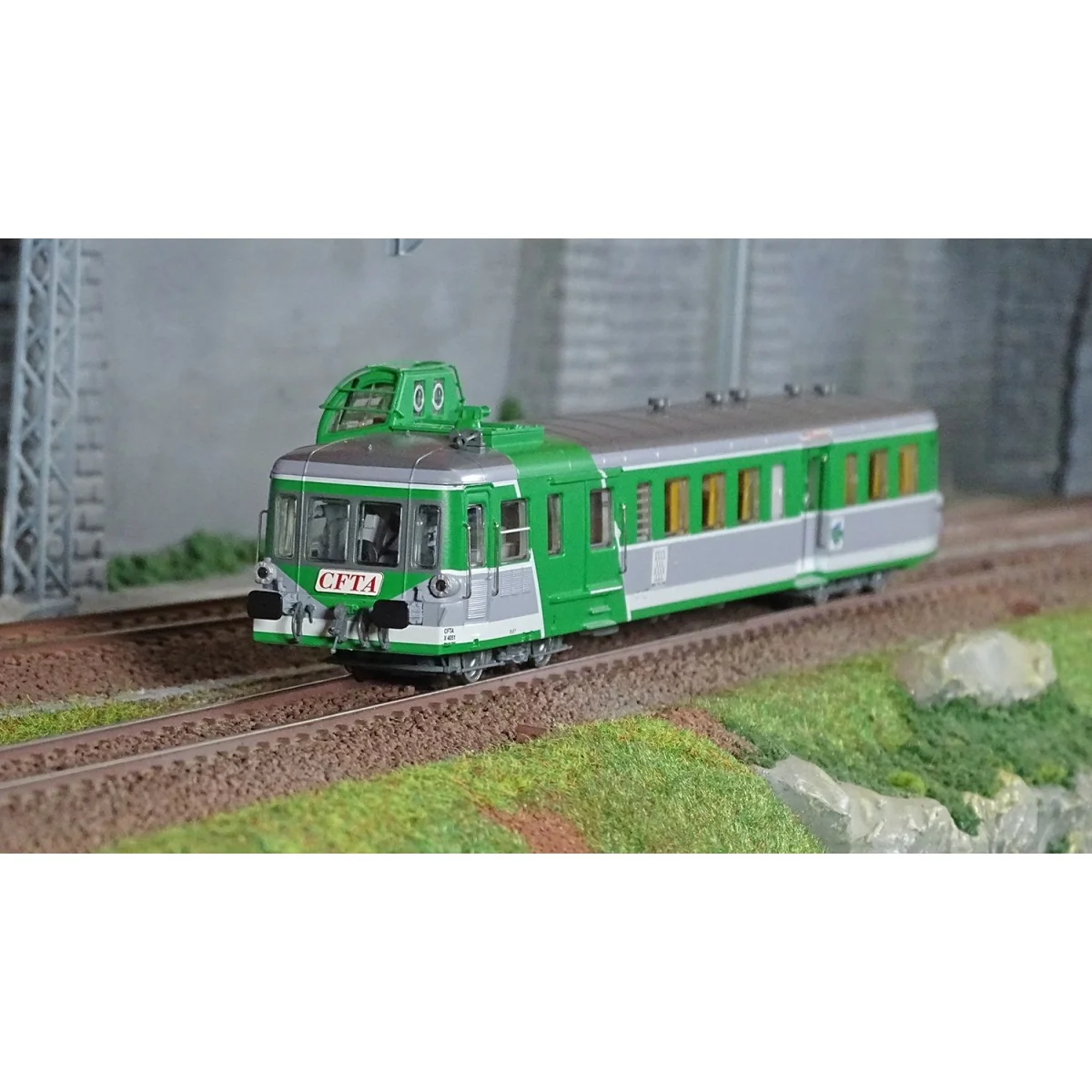LS Models 90131S XBD 93953 Railcar, Picasso, Green/White, RG, 1st/2...