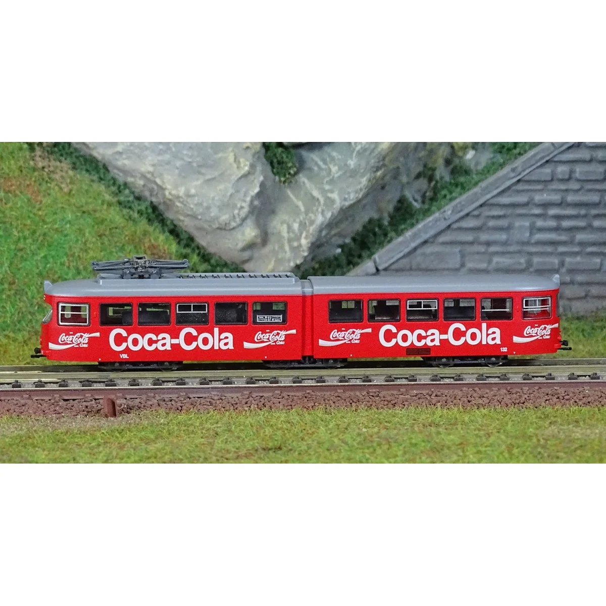 Arnold HN2605D Autorail Tram électrique Duewag Gt6, livrée "Coca Cola", digital Arnold HN2605D - 3